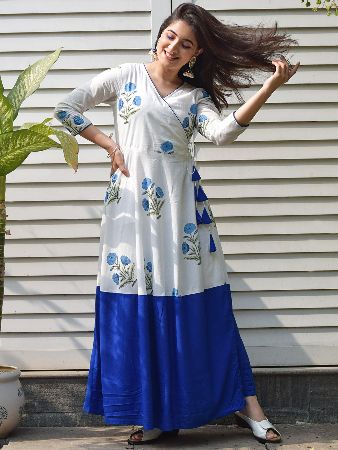 Thread & Button Women Blue Big Butta Pure Cotton Kurta Set