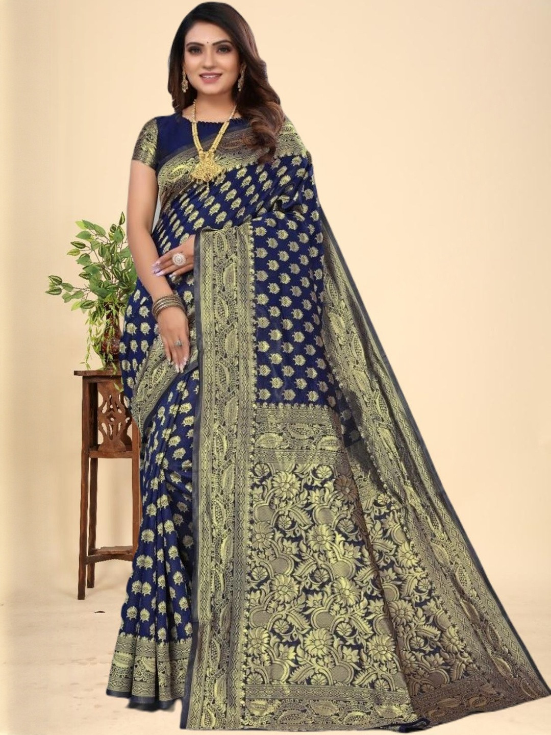MORDEN MUSE Floral Woven Design Zari Banarasi Saree With Blouse