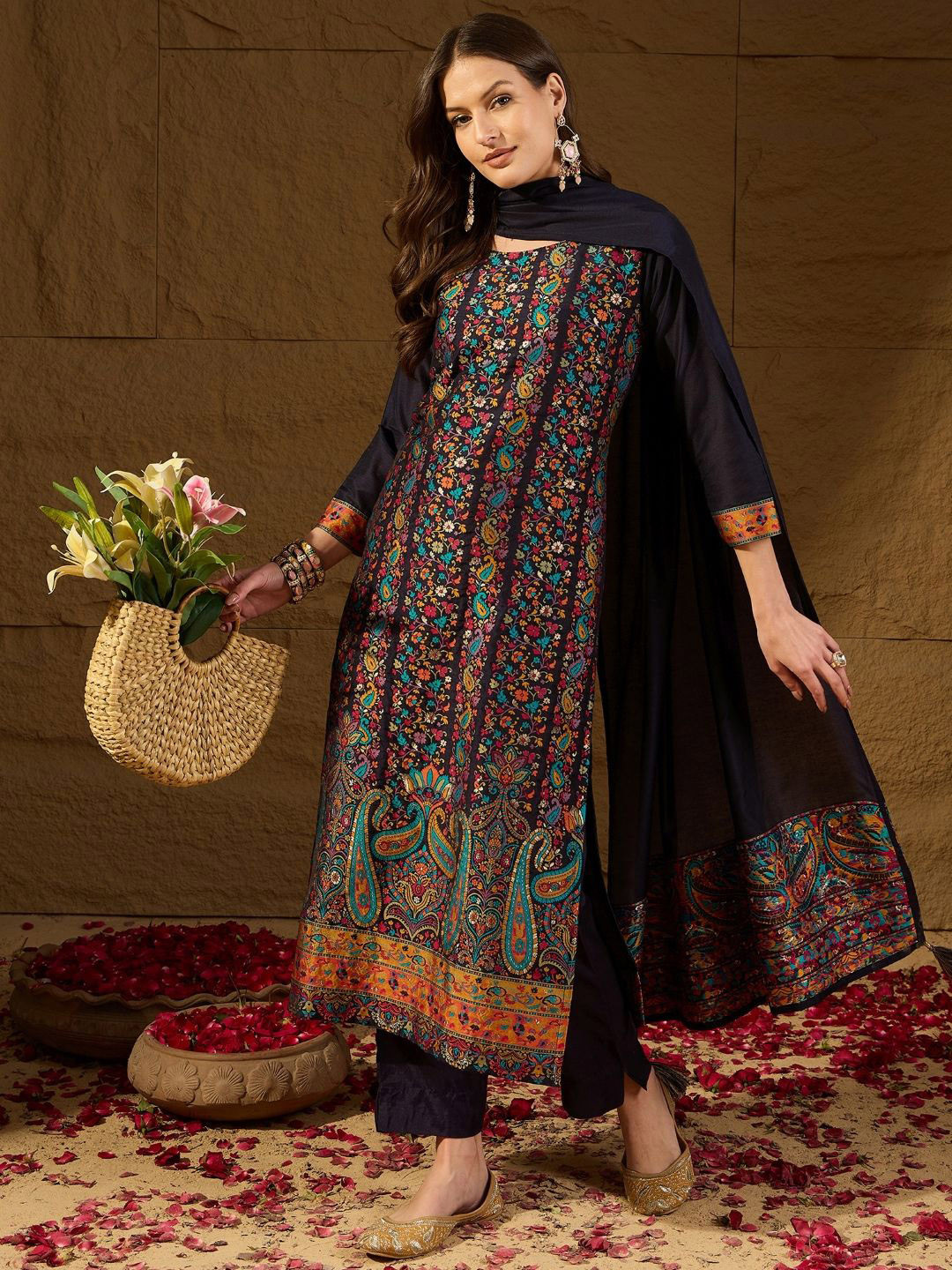 House of Pataudi Floral Woven Design Jacquard Chanderi Silk Kurta With Trousers & Dupatta