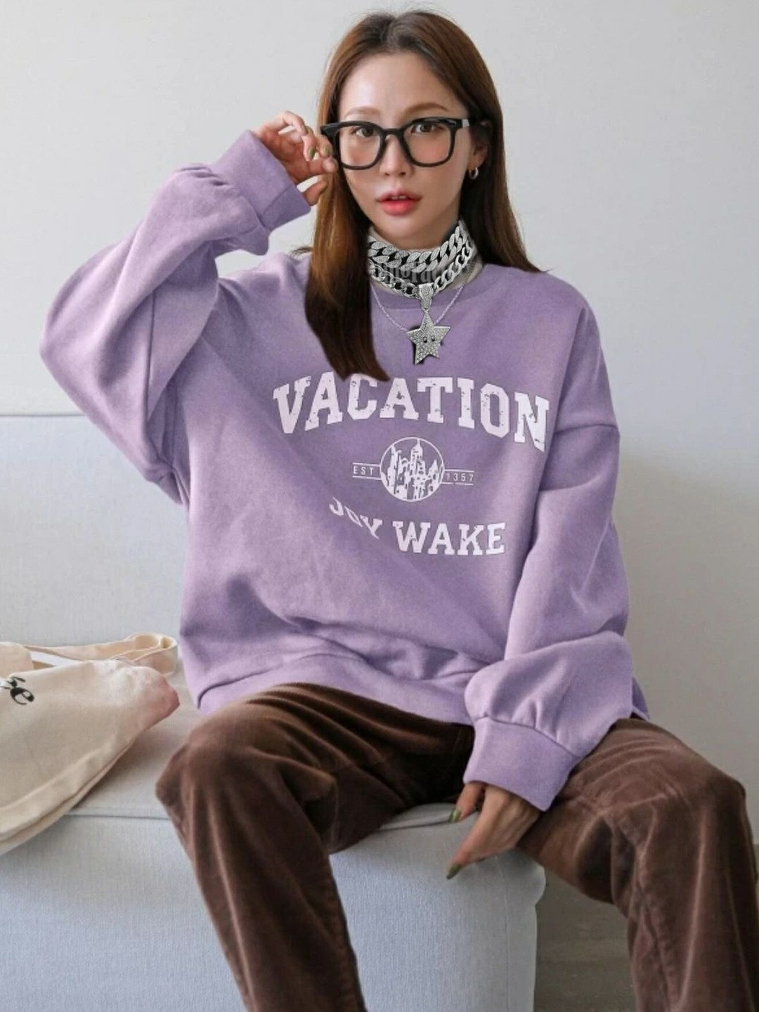 TRENDY ERA Typography Printed Fleece Pullover Sweatshirt