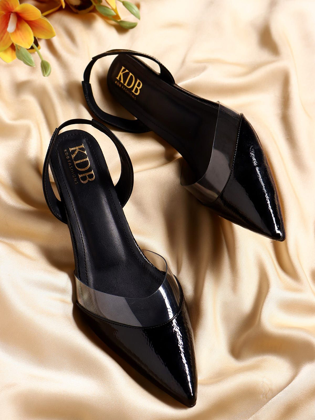 KIVE FASHIONS Women Leather Comfort Sandals