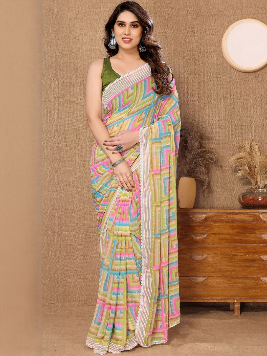 Mitera Geometric Printed Ready To Wear Saree with Small Lace
