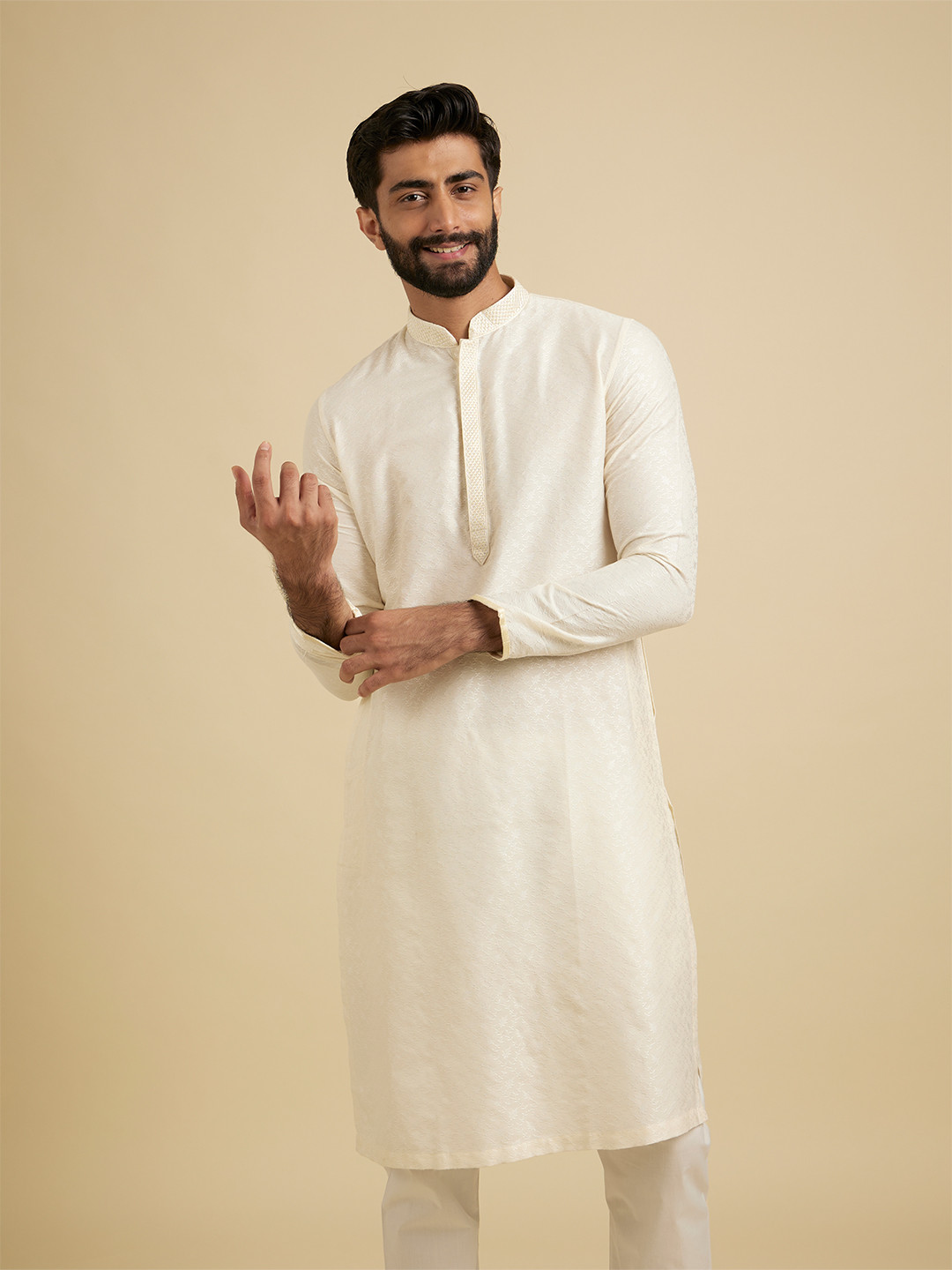 Manyavar Men Cream-Coloured & White Embroidered Kurta with Pyjama