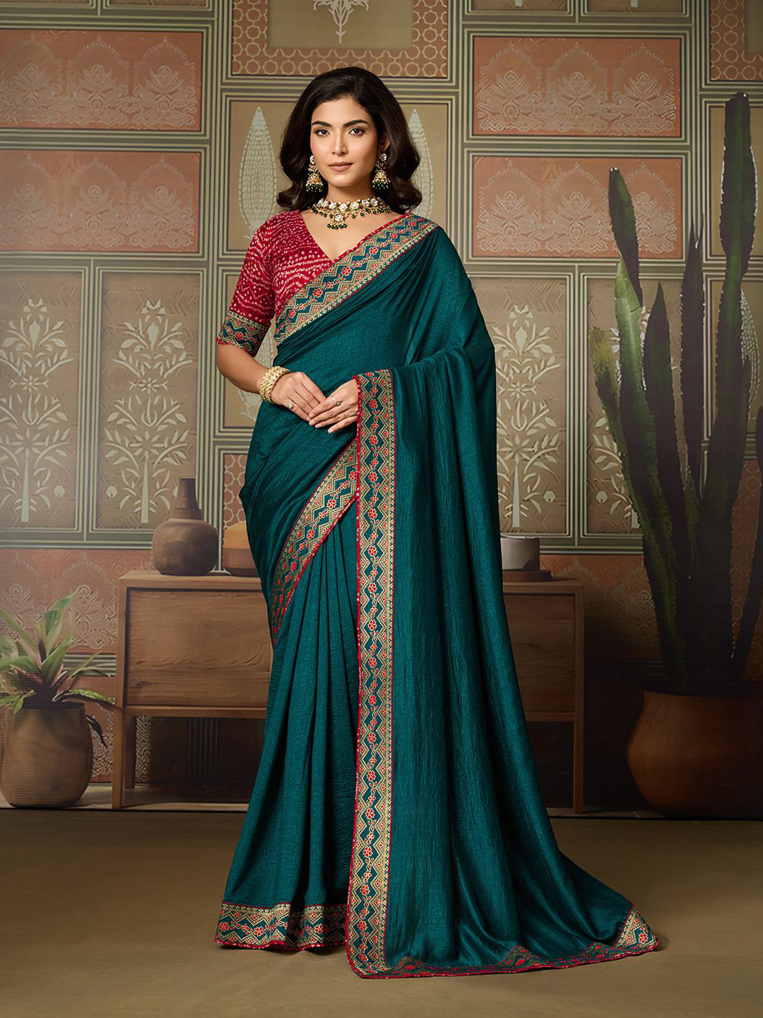 Mitera Rama Woven Design Border Saree With Blouse Piece