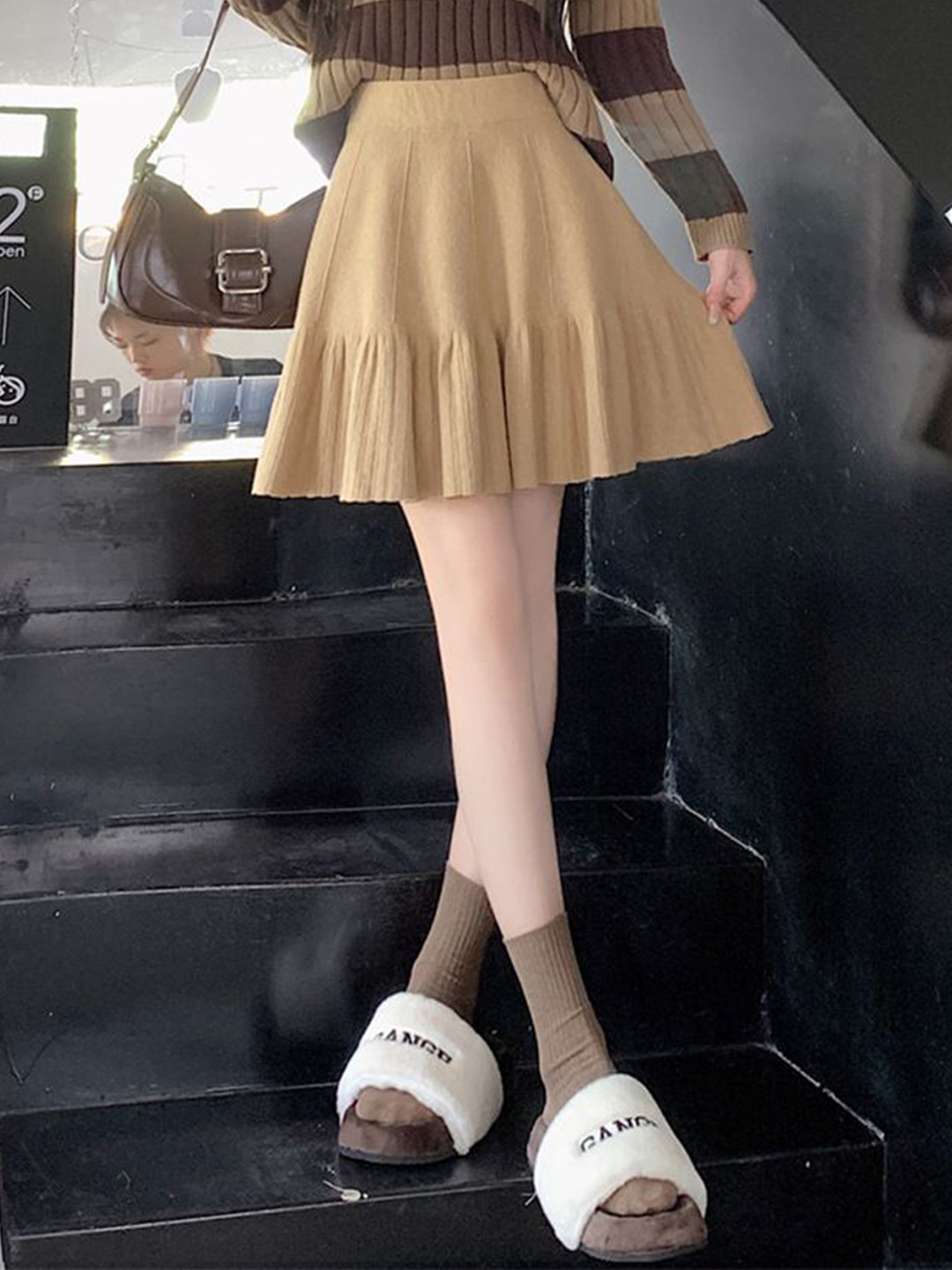 StyleCast Brown Solid Above Knee Flared Skirt