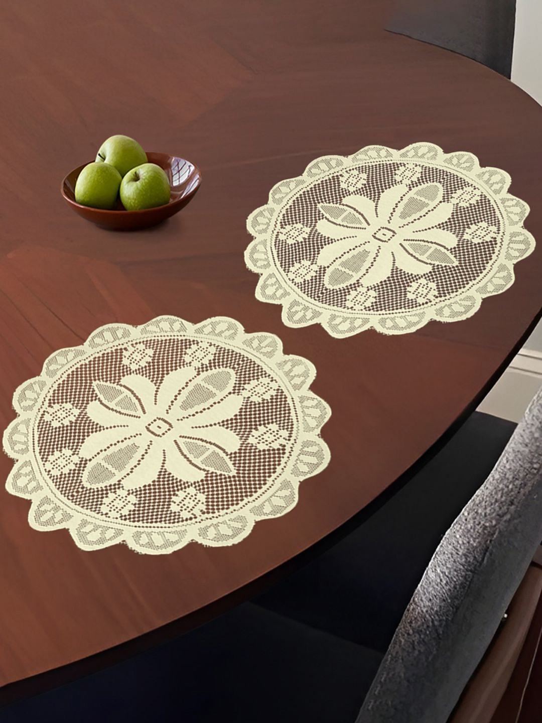 Aura Cream Colored 2 Pieces Self-Design Cotton Round Shape Table Placemats