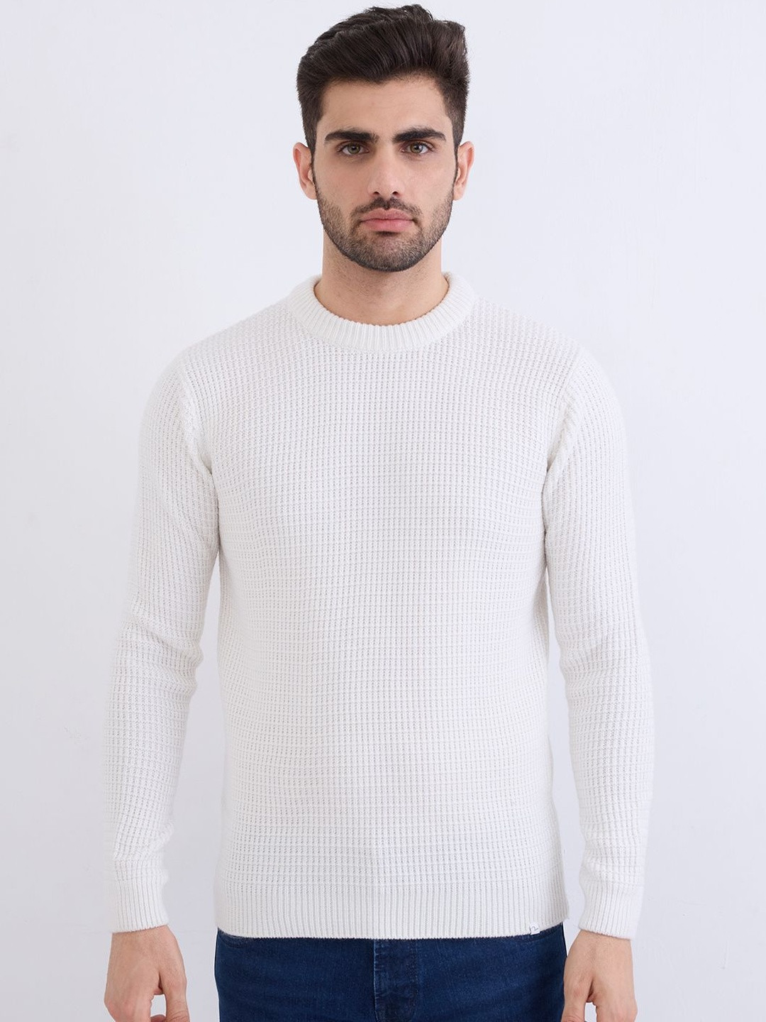 SPYKAR Men White Slim Fit Casual Sweatshirt