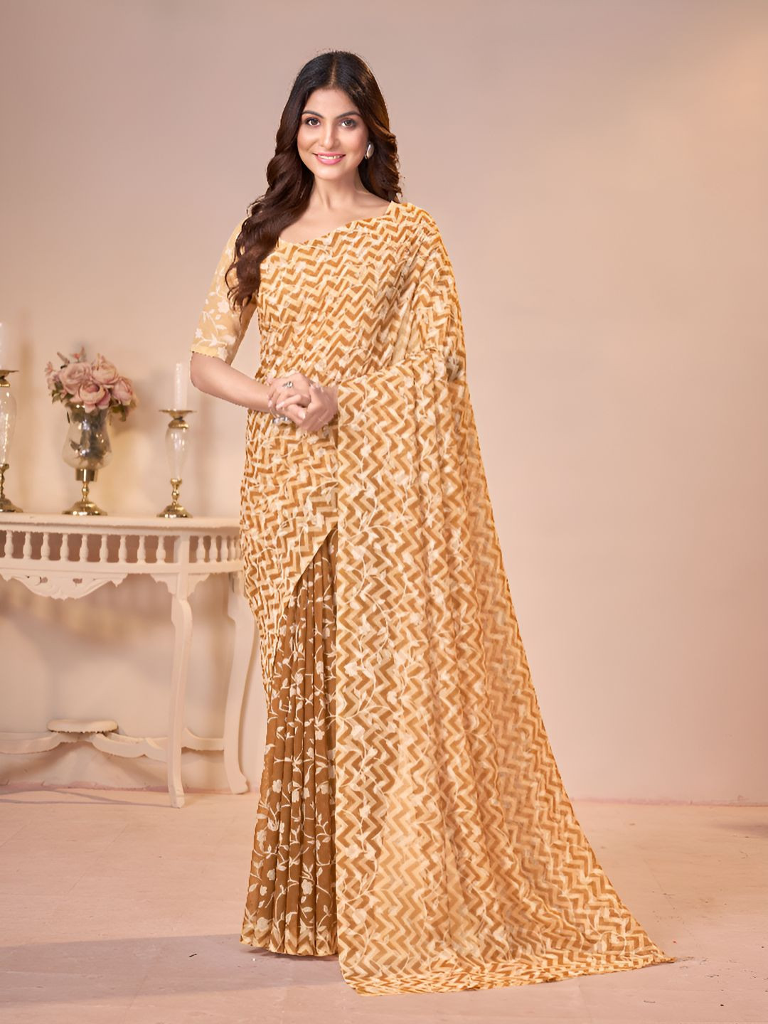 Garden Vareli Geometric Printed Saree Wth Blouse