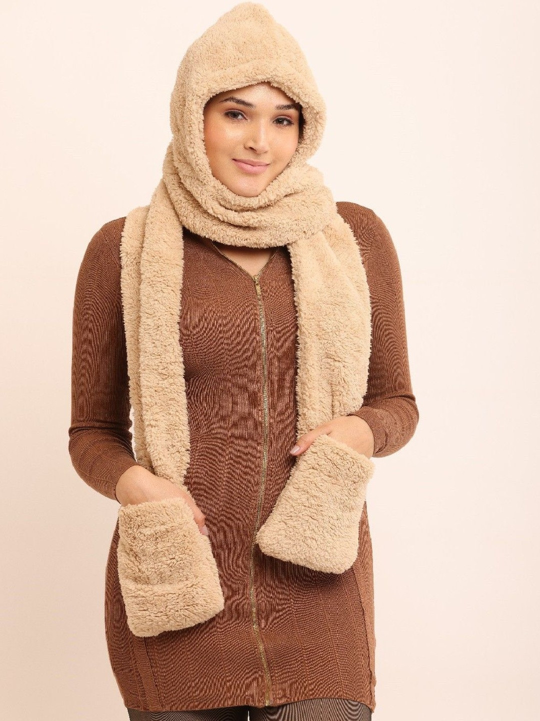 TOMKOT Women Woollen Coffee Brown Caps