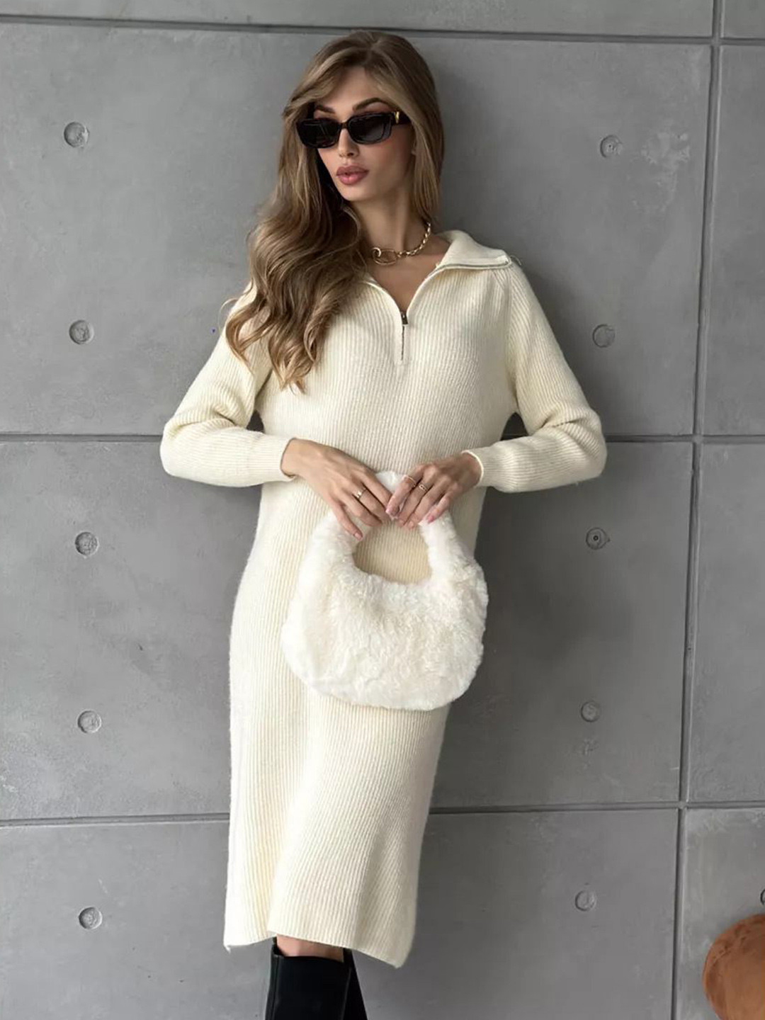 bebe Off-White Ribbed Knit Collar Half-Zip Closure Midi Sweater Dress