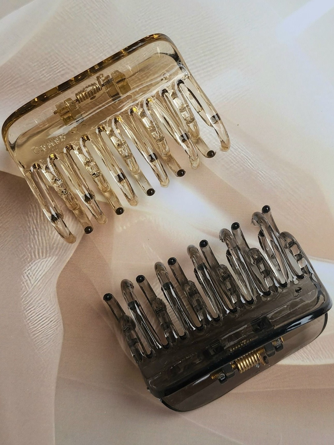 DIVASTRI Women Set of 2 Transparent Glossy Finish Hair Claw Clips  Neutral Tones