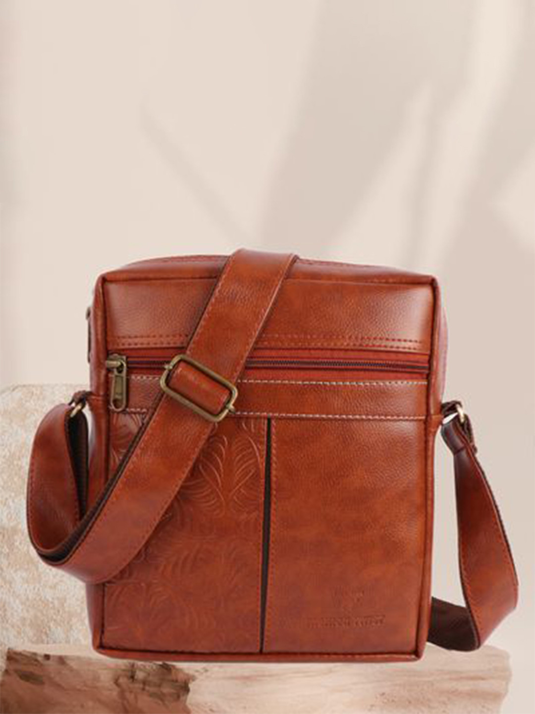 Fashion twist Unisex Textured Crossbody Messenger Bag