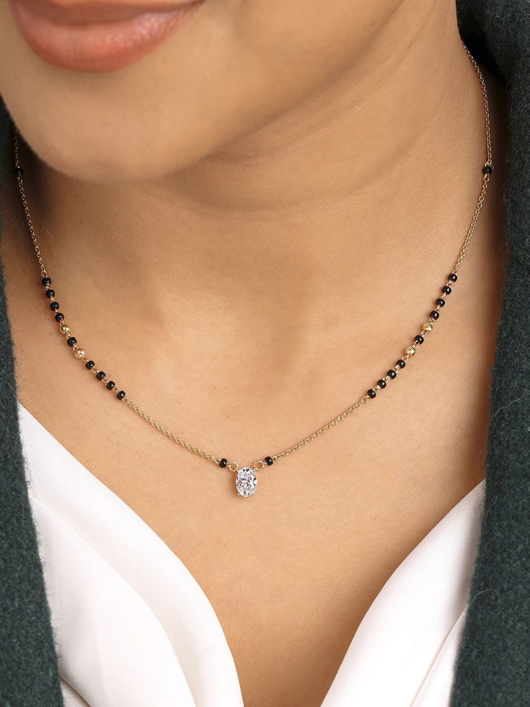 Crash.Club By CKC 14KT Gold Diamond Studded Pear Shape Necklace & Chains -4.1g