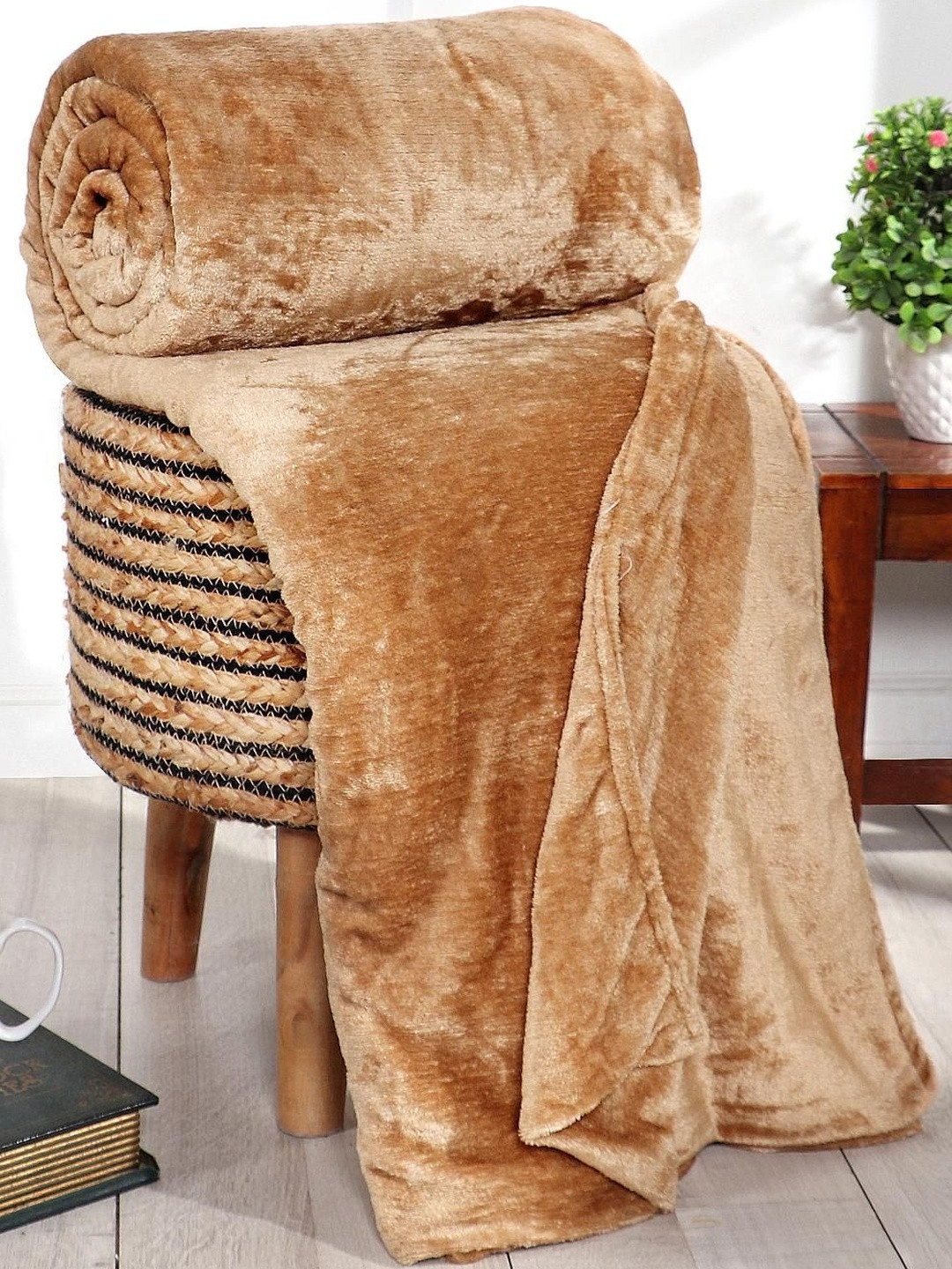 REALDREAM Peach-Coloured Mild Winter 300 GSM Single Bed Dohar
