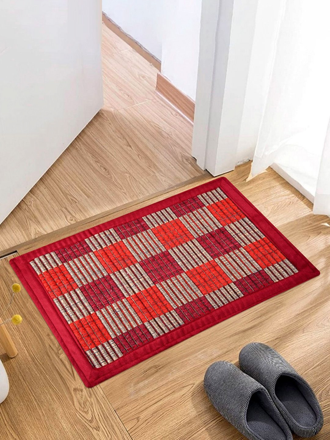 Aura Maroon & Red Checked Anti-Skid Reversible Entryway Door Mat