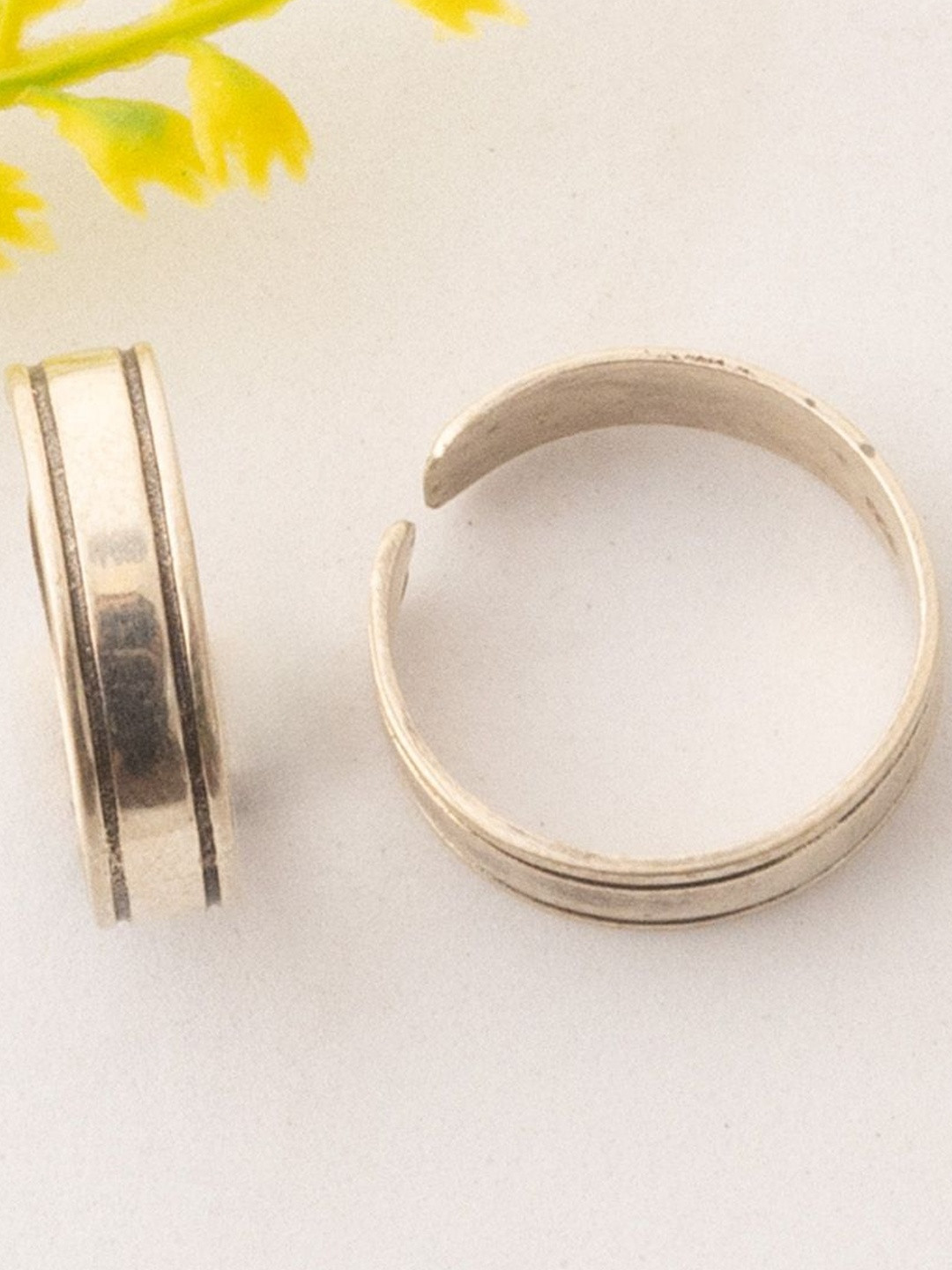 FUSIONARI Women Silver-Plated Toe Rings