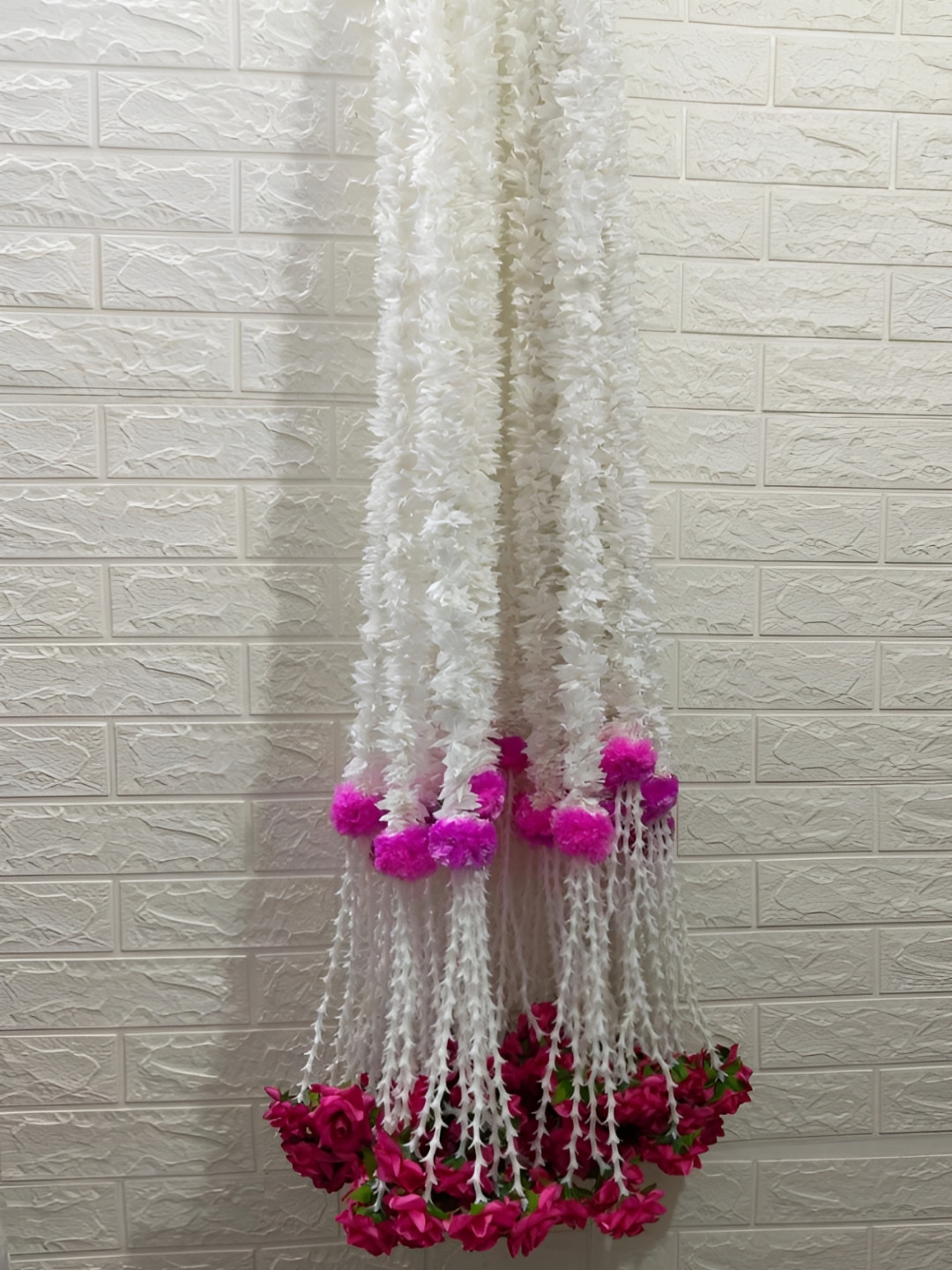 Nutts Pack Of 10 Pink & White Handmade Papergajra Garlands Festive Dcor