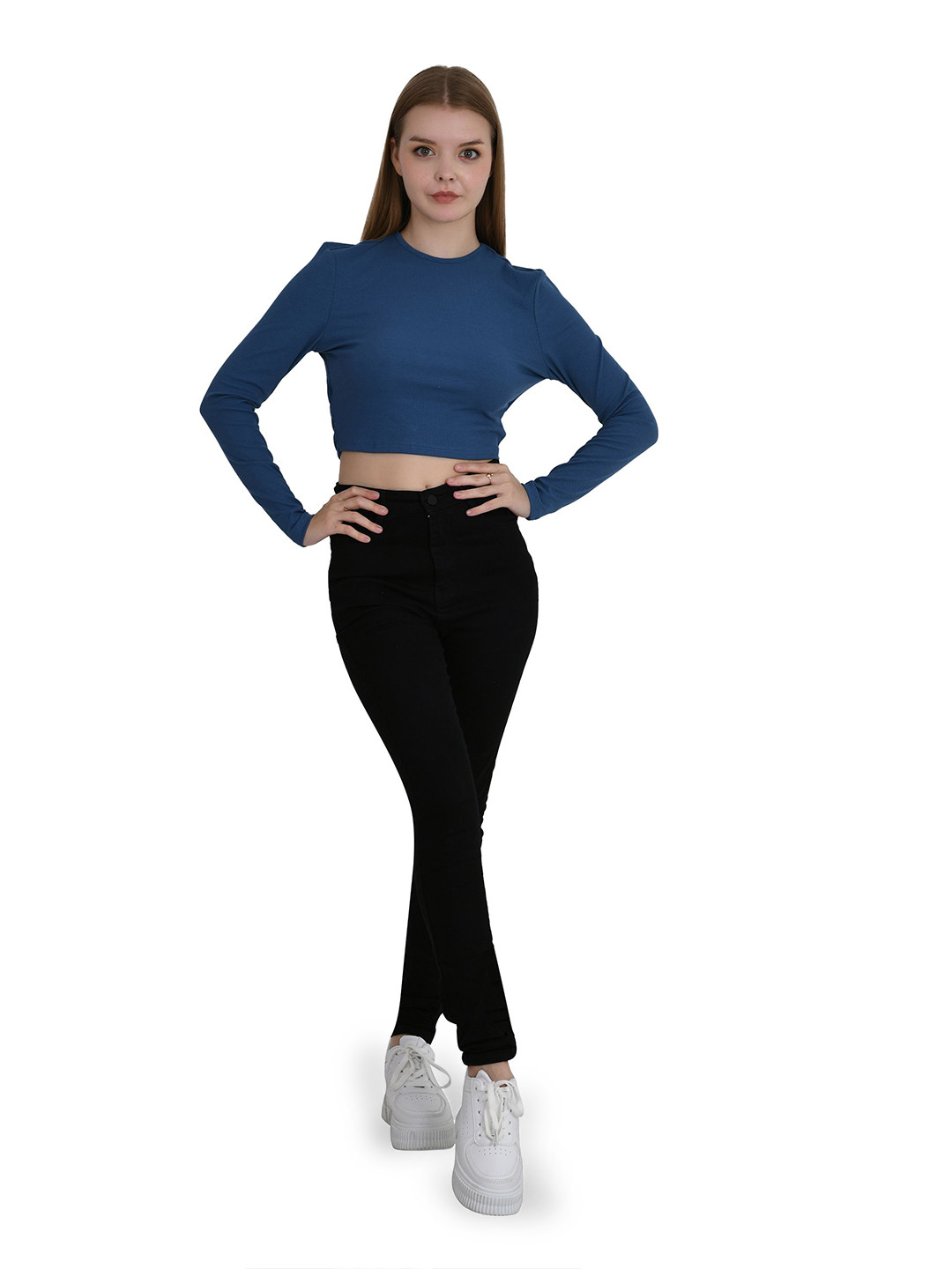 StyleCast Round Neck Backless Fitted Crop Top