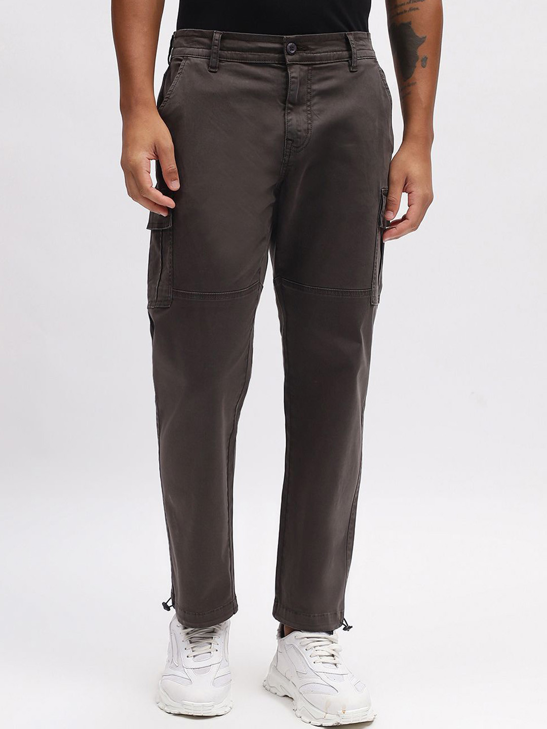 Iconic Men Plain Cargos Trousers