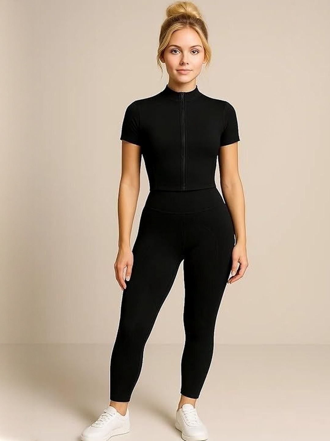 Eleg & Stilance Women Black T-shirt with Leggings