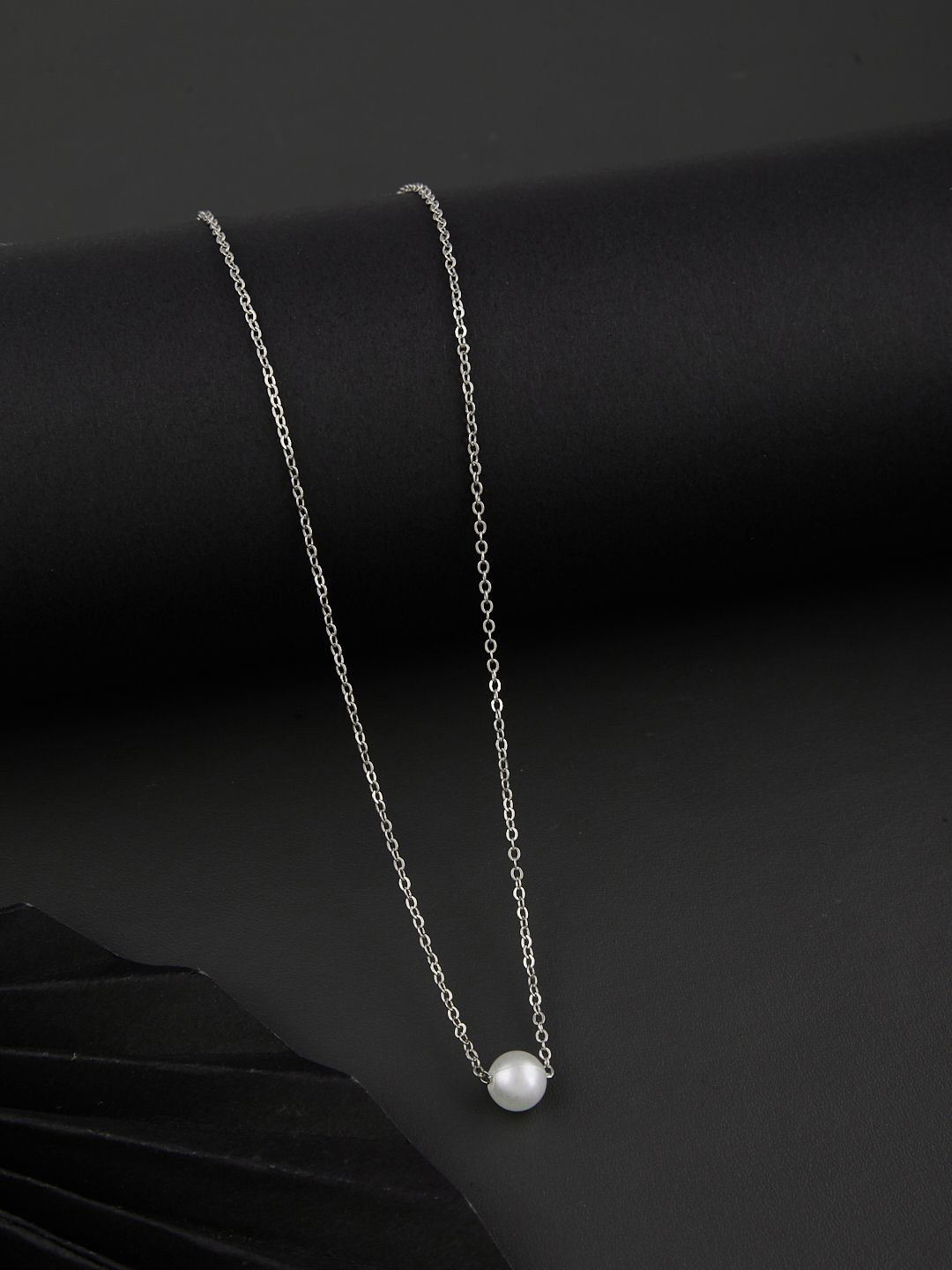 Birado Jewellery Silver-Plated Pearls Beaded Pendant Necklace