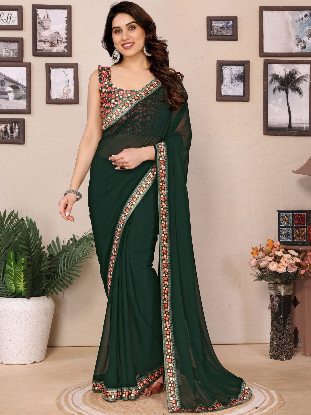 DIVASTRI Women Green Poly Georgette Digital Print Saree