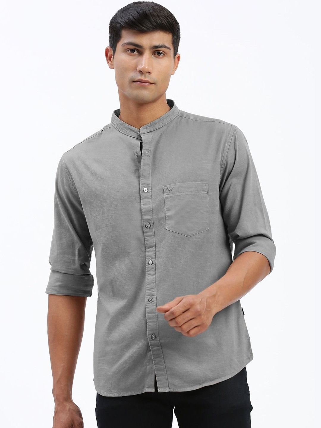 SHOWOFF Men Solid Linen Casual Shirts