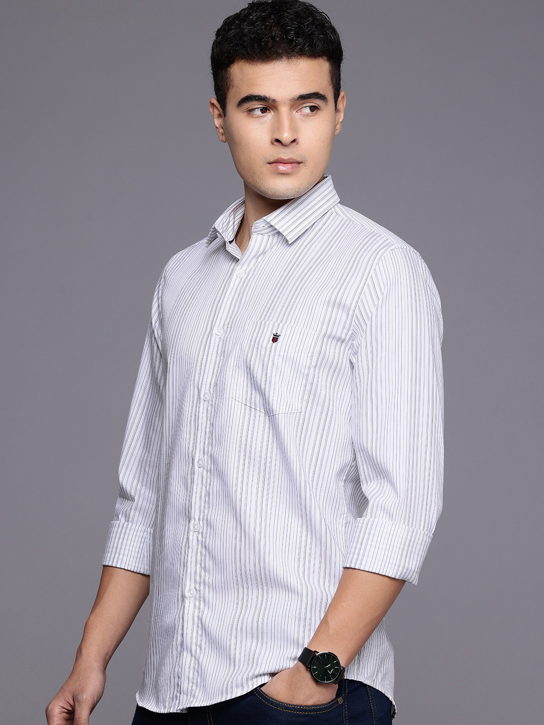 Louis Philippe Sport Nirvana Super Slim Fit Vertical Stripes Pure Cotton Casual Shirt