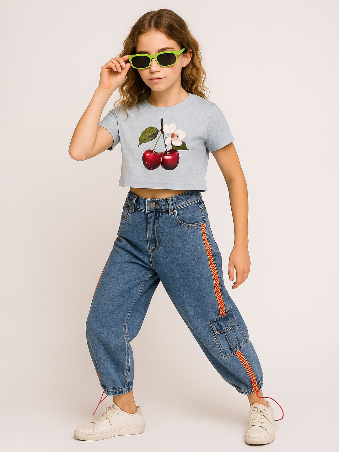 Baawri Girls Graphic Printed Crop Top