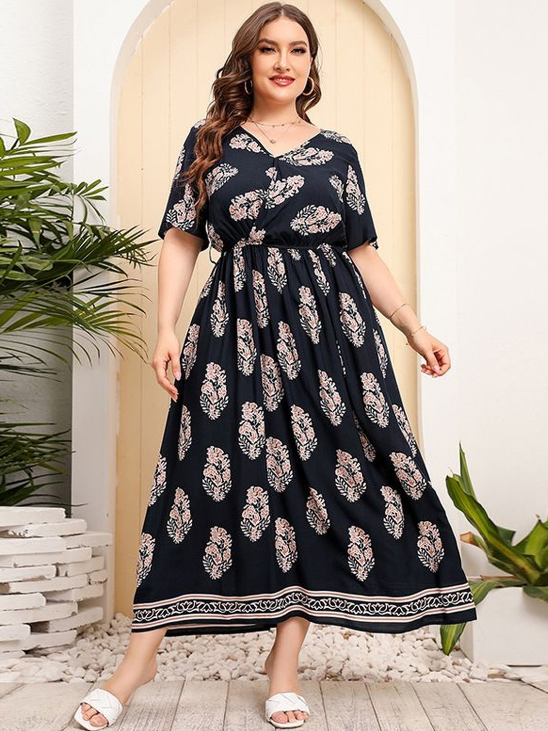 DressBerry Curve Women Floral Printed Belted Maxi Dresses