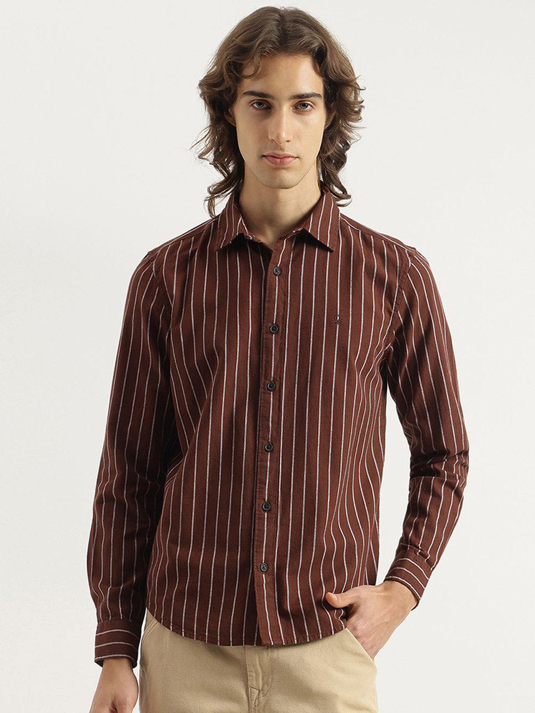 United Colors of Benetton Vertical Stripes Striped Spread Collar Shirt