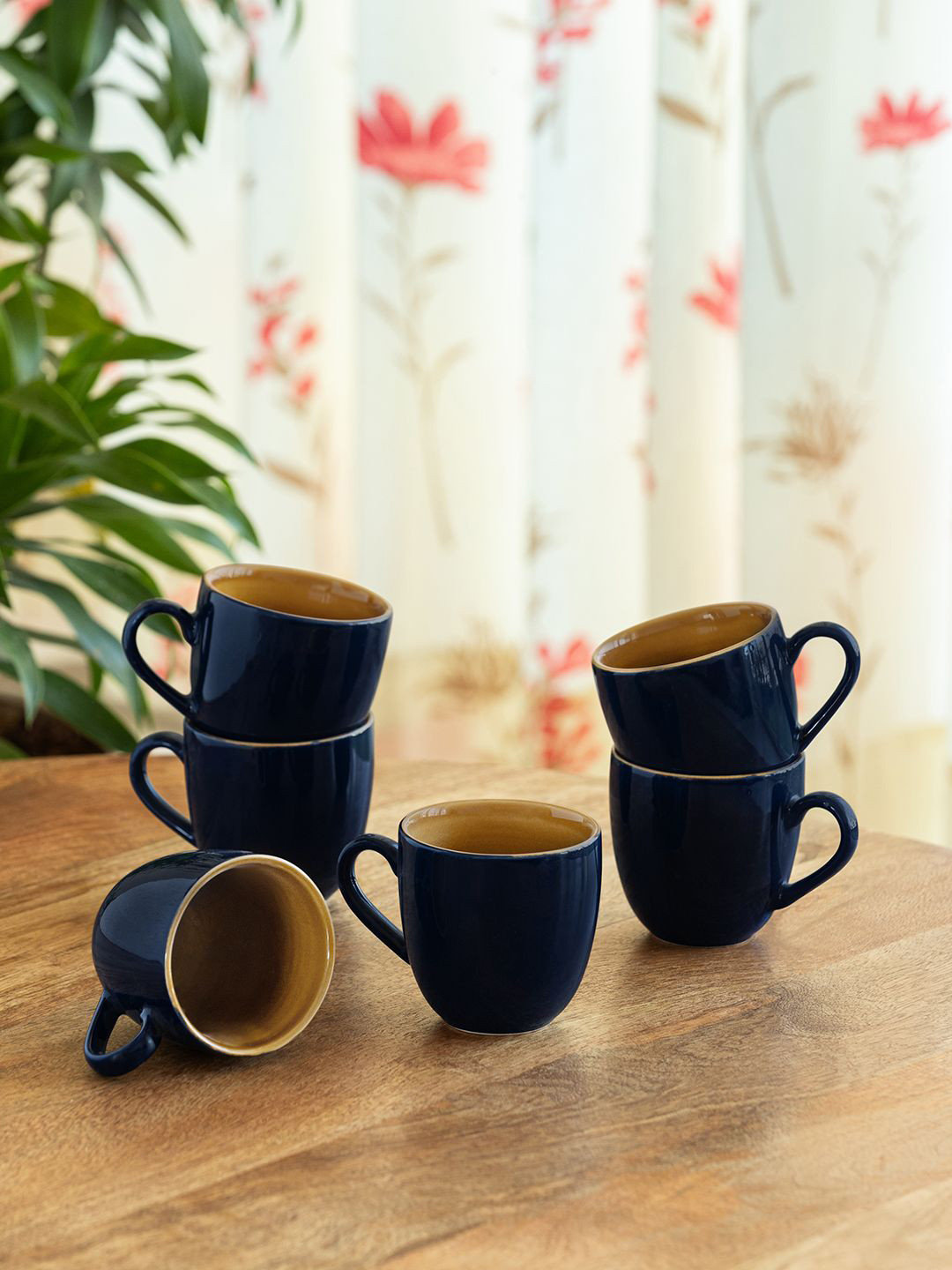 ExclusiveLane Blue & Brown 6 Pieces Ceramic Glossy Tea Cups