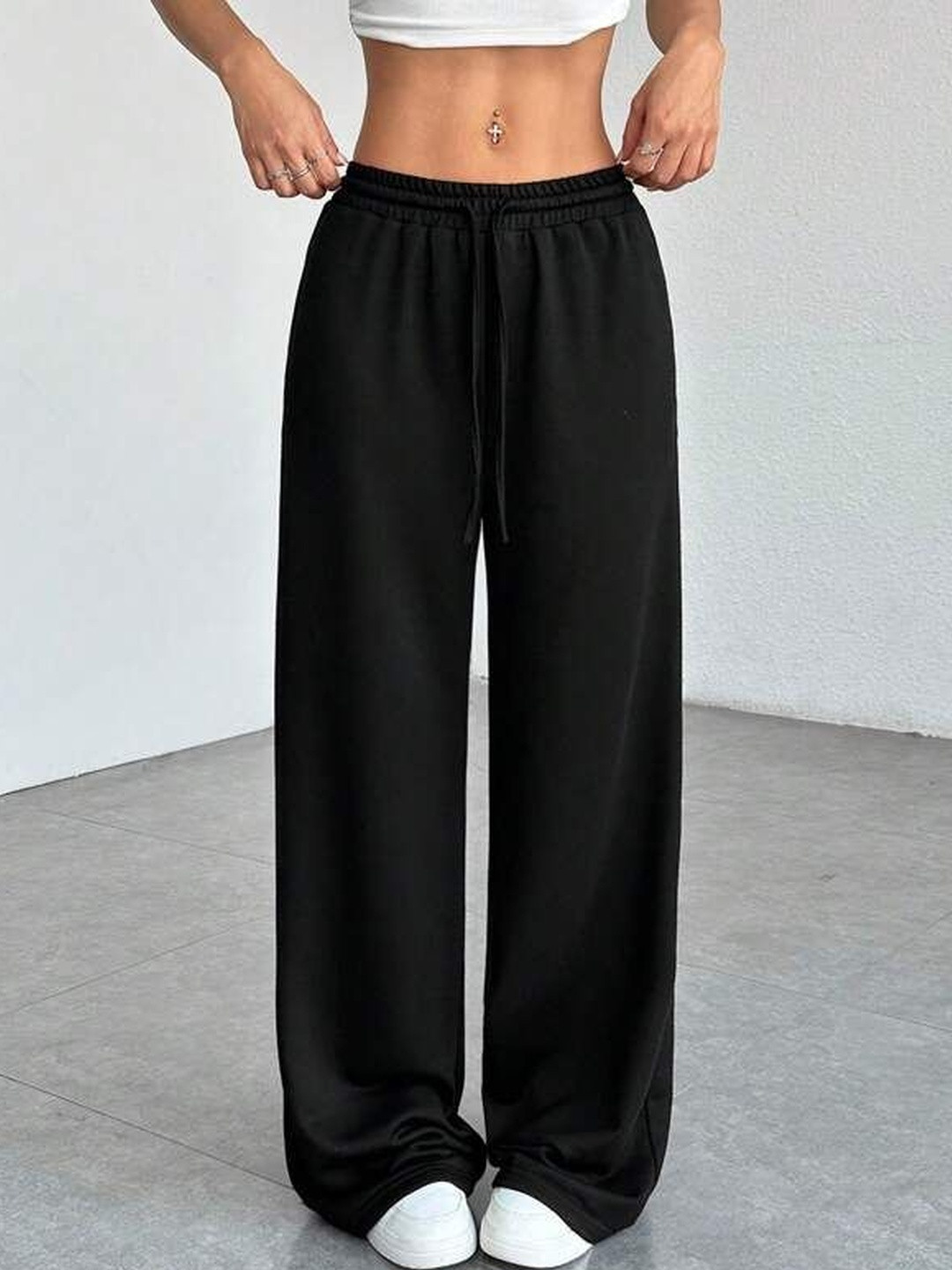 SZN Women Black Loose Fit Wide Leg Trousers