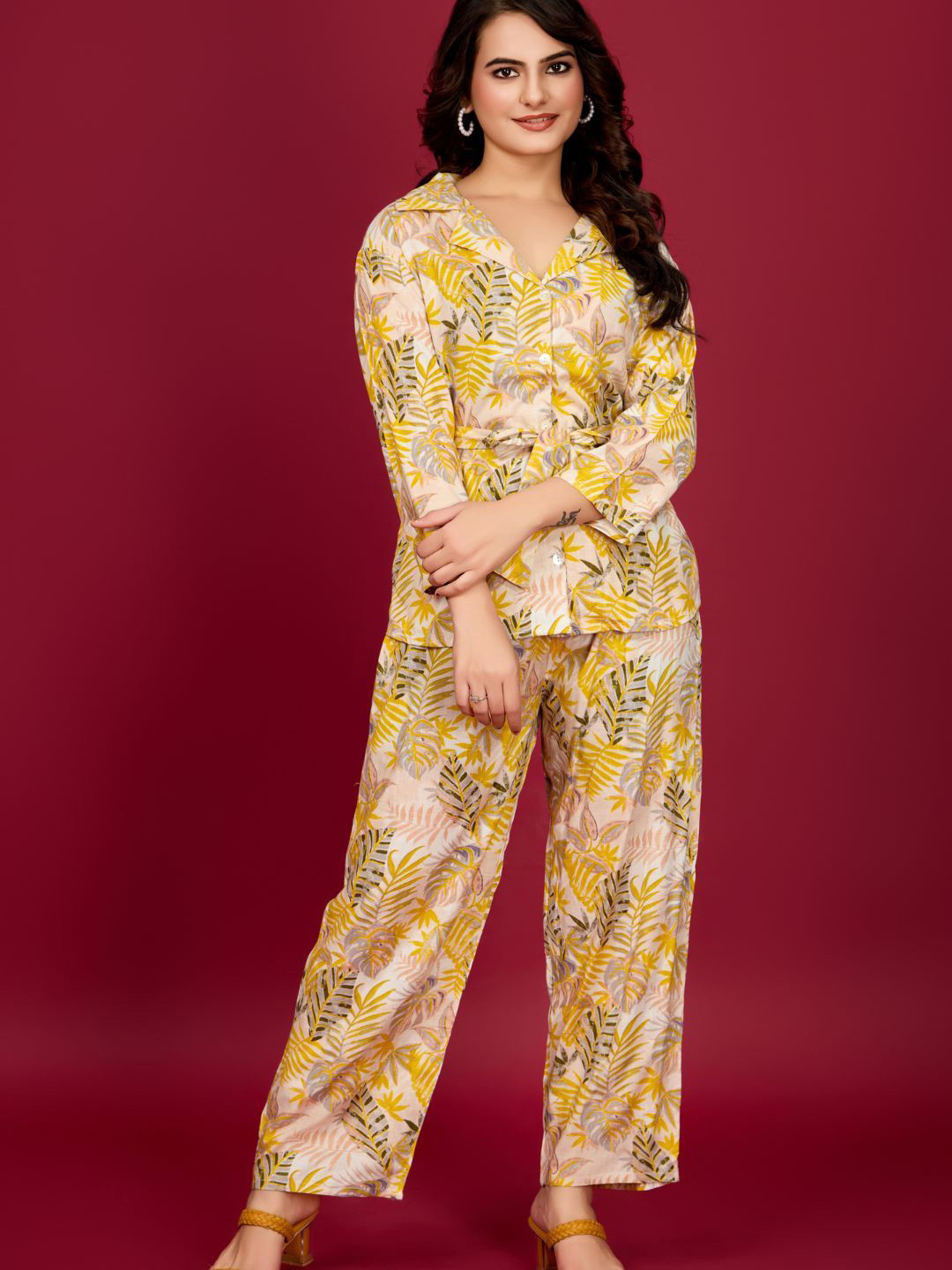 ETC Leaf Printed Shirt Collar Tie Front Top With Trousers