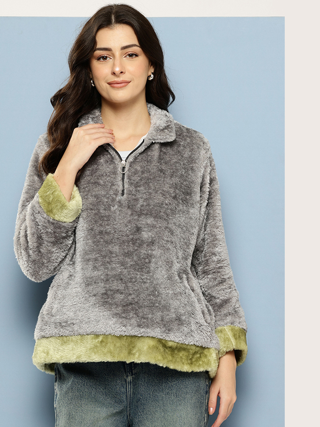 Aarika Contrasting Edges Faux Fur Detail Woollen Half-Zipper Pullover