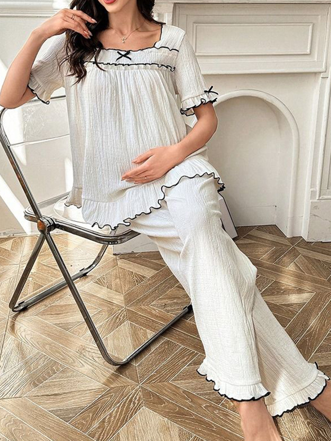 StyleCast Women Short Sleeves Square Neck Maternity Top & Pyjamas Nightsuit Set