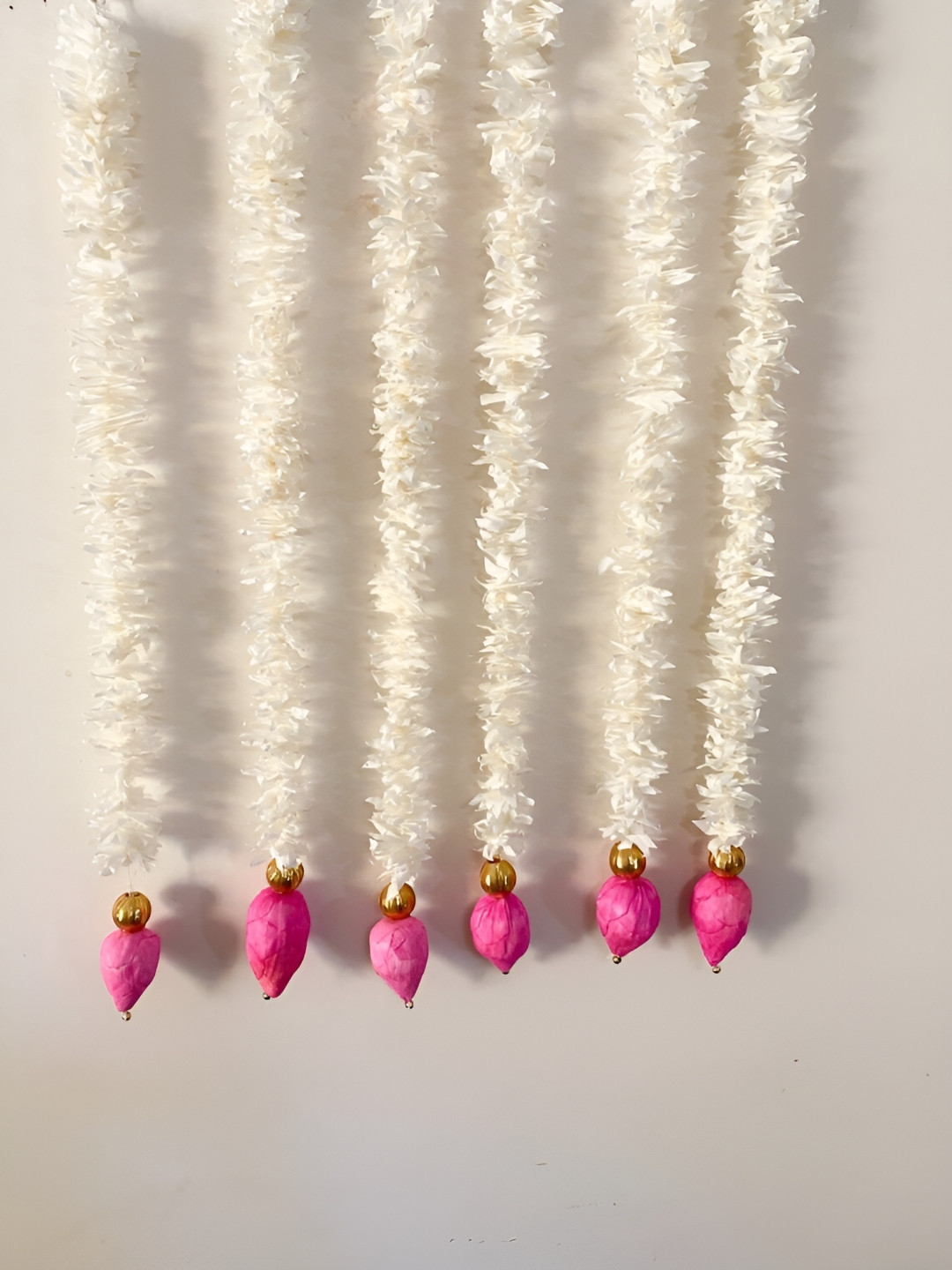 Nutts 6-Pcs Pink & White Papergajra Garlands Toran