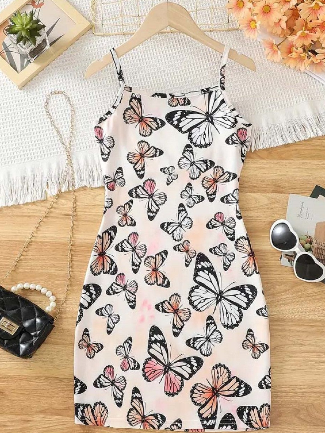 White World Girls Floral Print Bodycon Mini Dress