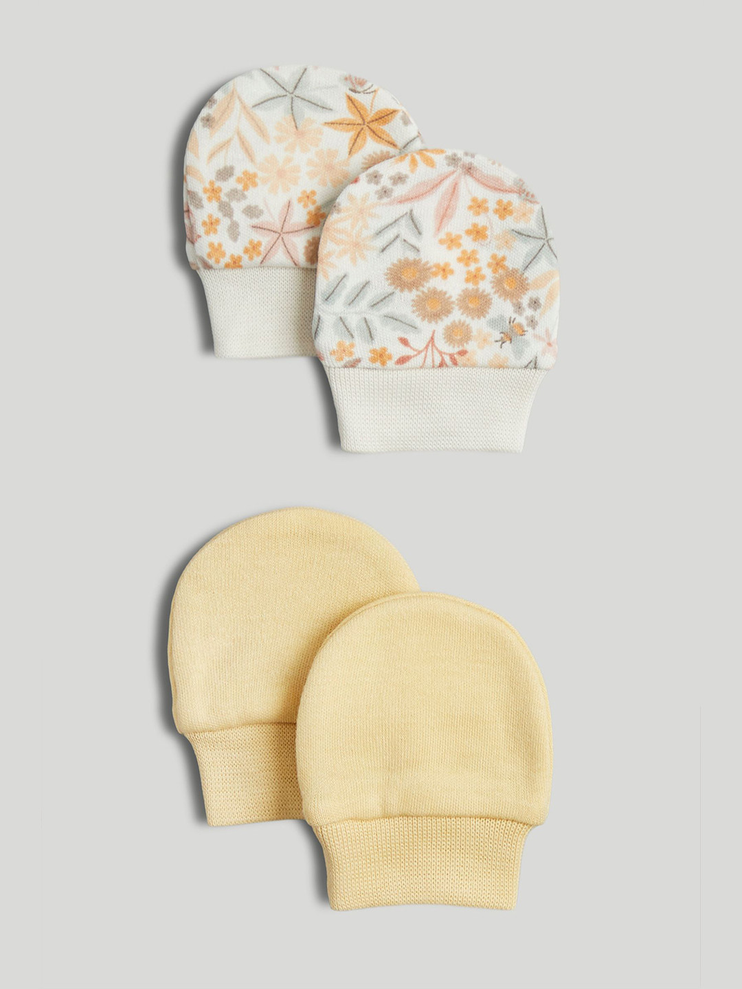 mothercare Girls Pack Of 2 Classic Wild Daisy Printed Organic Cotton Mittens
