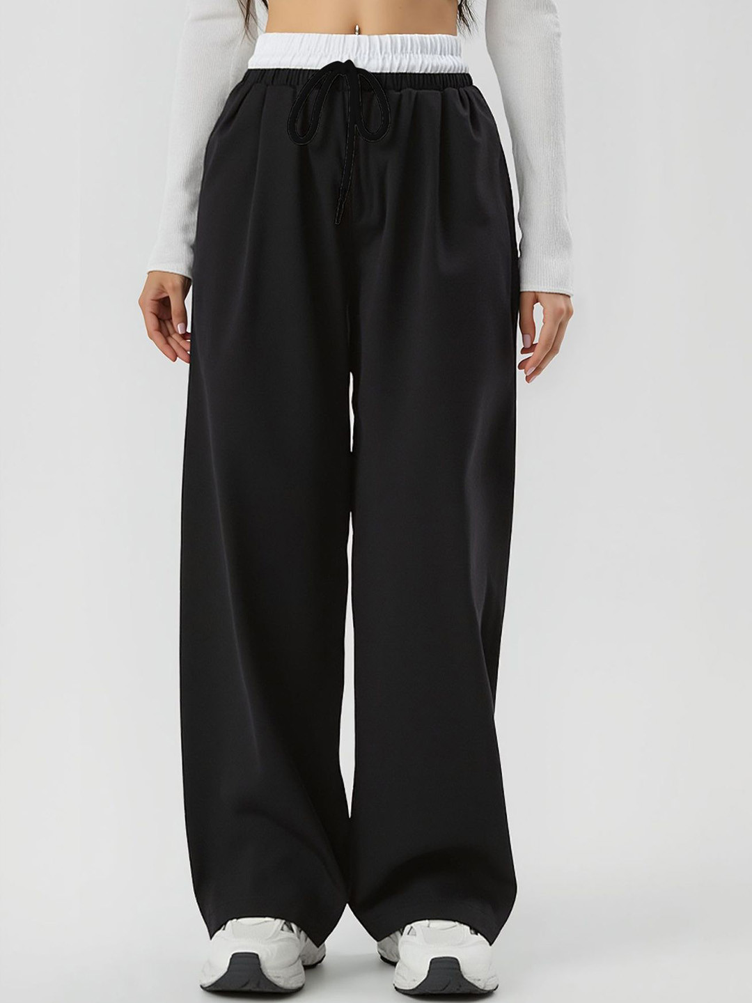 AAHWAN Women Relaxed Loose Fit High-Rise Trouser