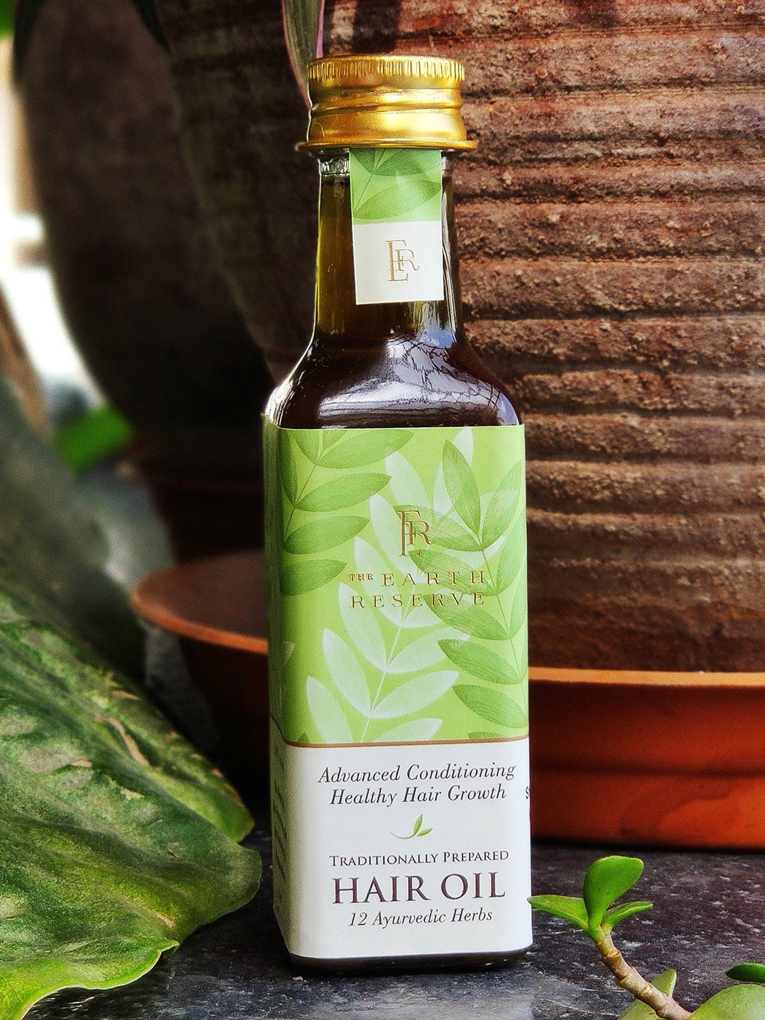 The Earth Reserve Hair Oil With Aloe Vera & Amla - 100 ml