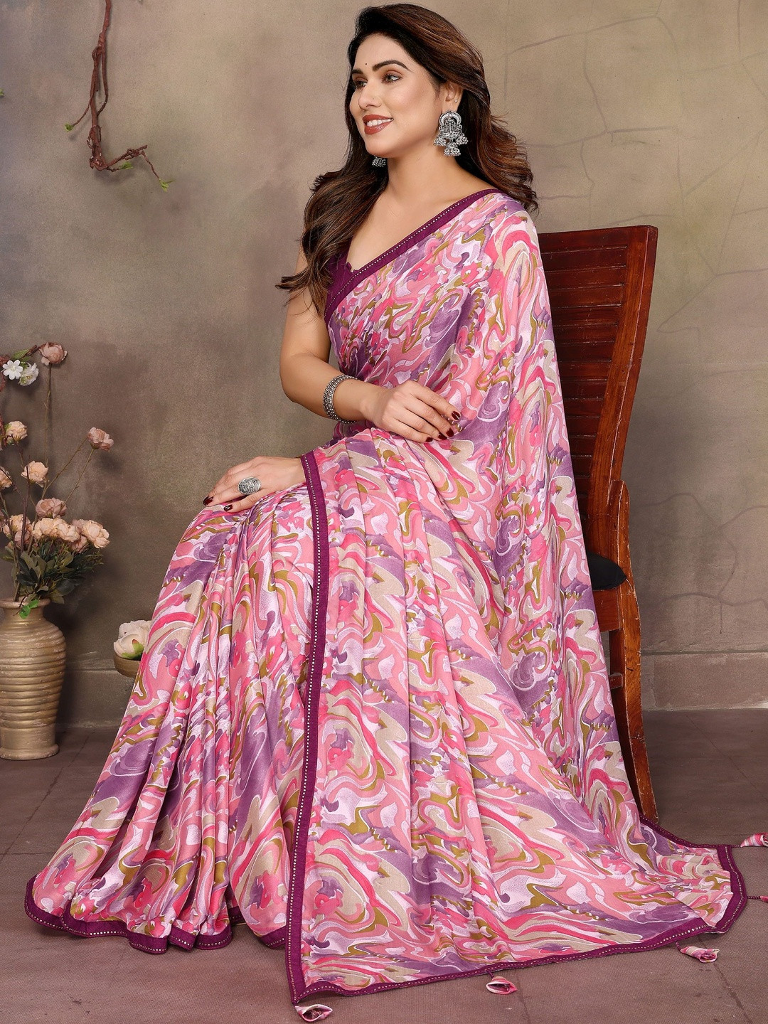 DIVASTRI Women Pink Satin Printed Ethnic Saree With Unstitched Blouse Piece