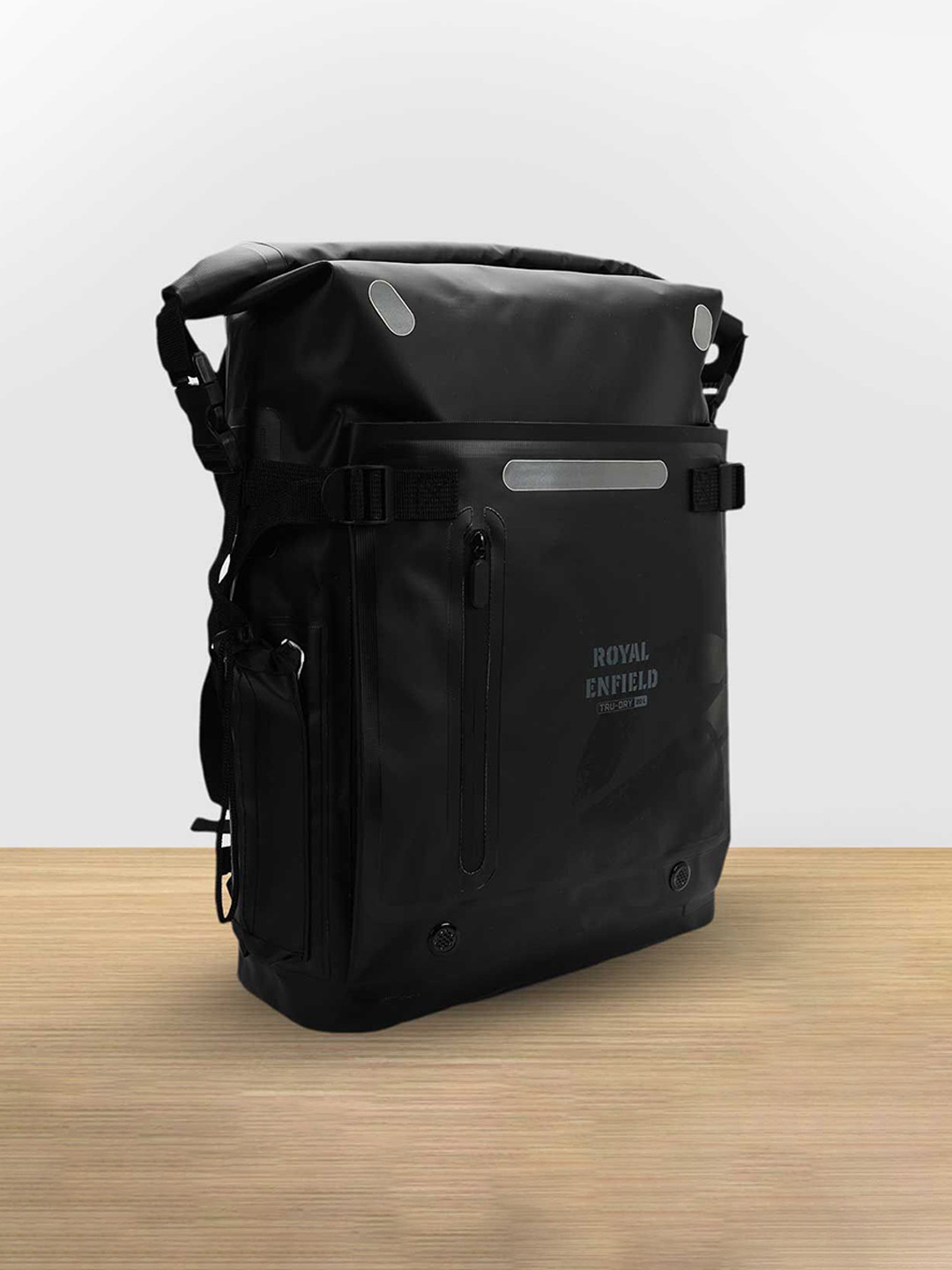 Royal Enfield Men Medium Backpack