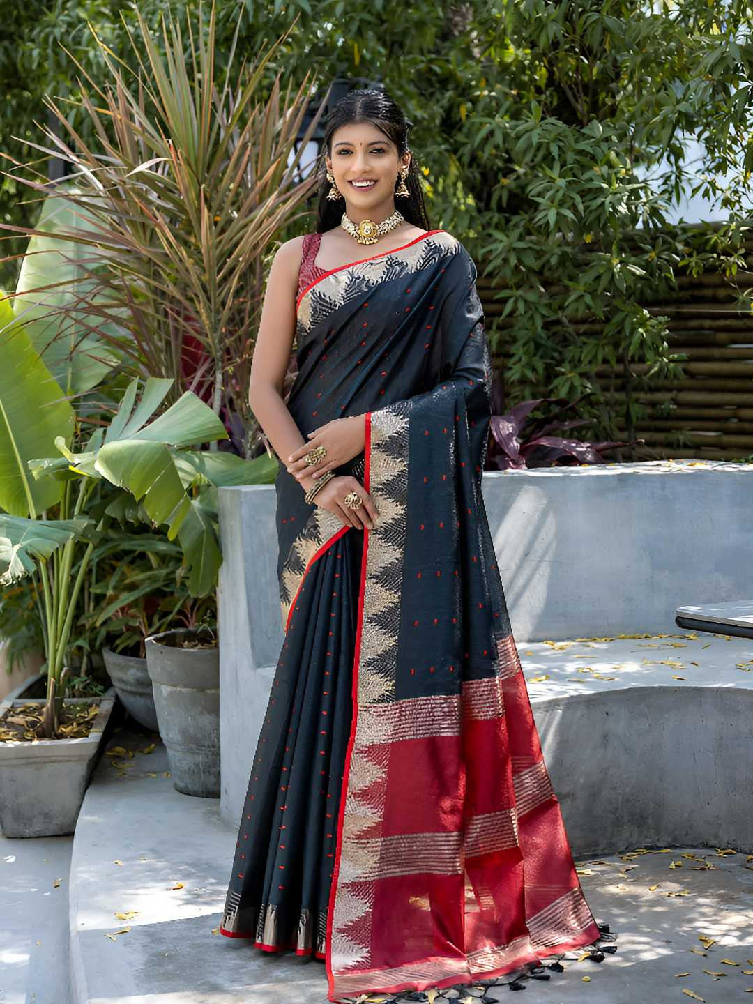 bansari textiles Woven Design Zari Pure Cotton Banarasi Saree With An Unstitched Blouse
