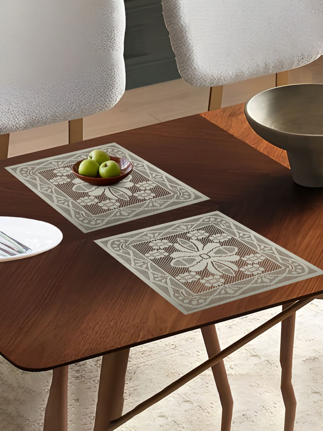 Aura Cream-Coloured 2 Pieces Self-Design Cotton Square Shape Table Placemats