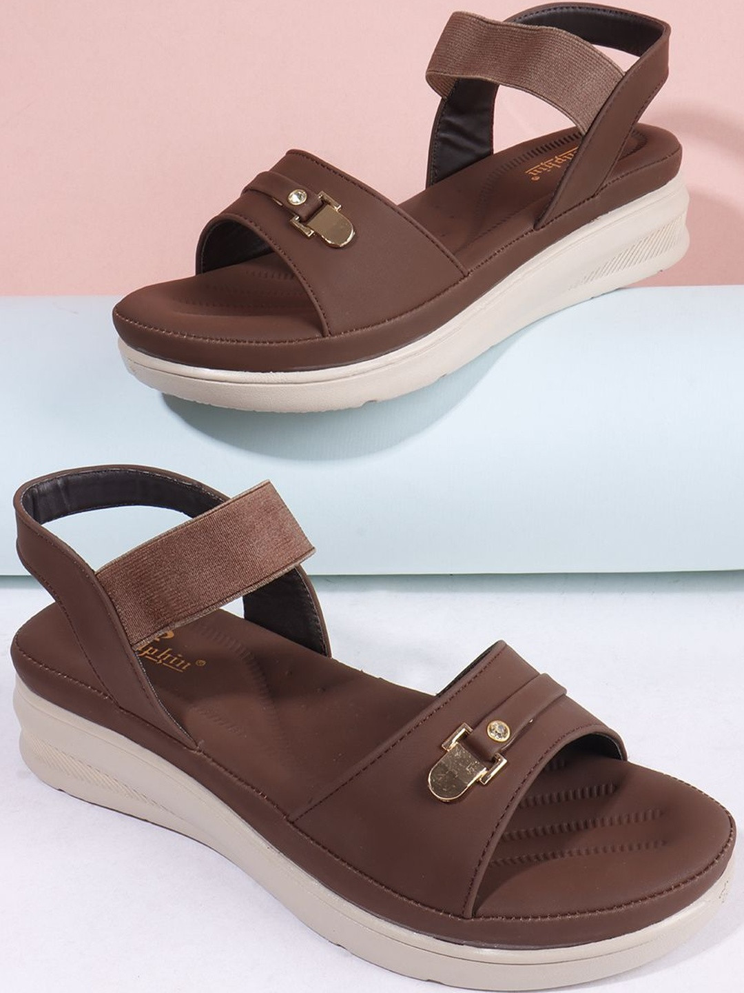 Dollphin Women Flats