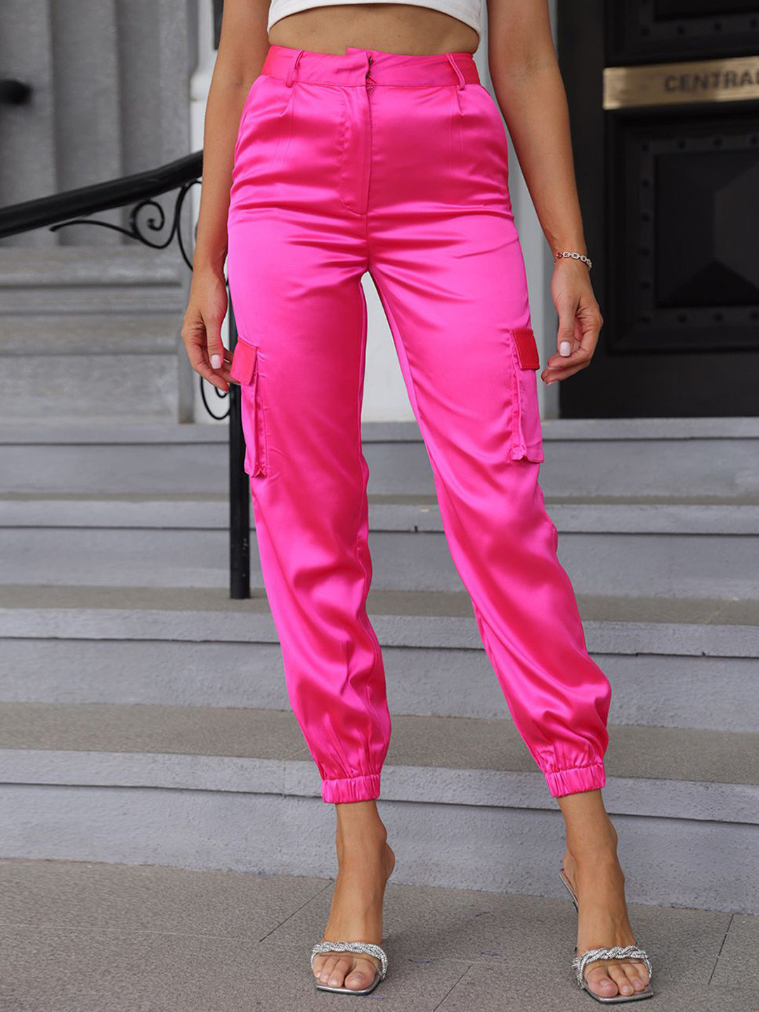 JC Mode Women Regular Fit Mid-Rise Cargos