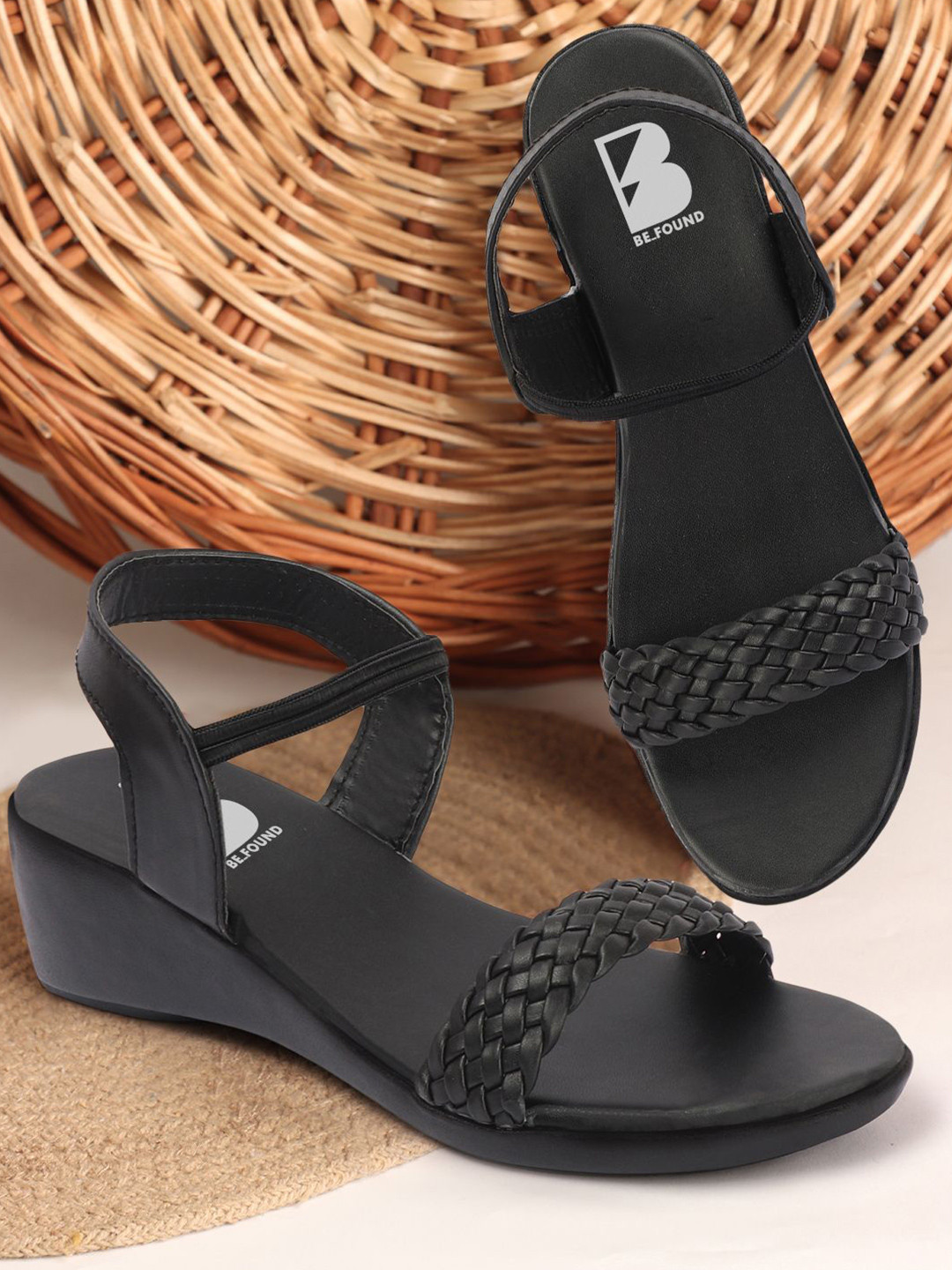 Be Found Women Textured Wedge Heels Sandals