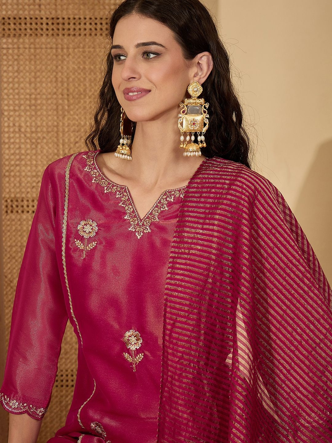 Sangria Women Magenta Sequence Embroidered Kurta Set