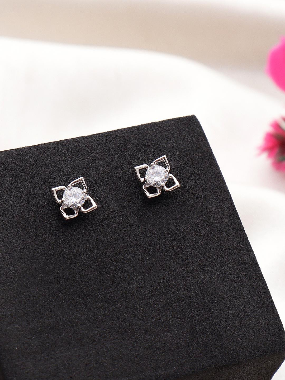 Beenth & Doneth Leaf Shaped Studs Earrings